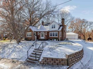 1101 22nd St, Moline, IL 61265