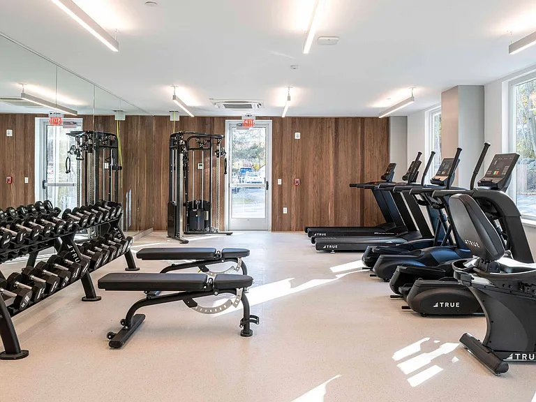 Wilton Center Lofts — Photo 41
