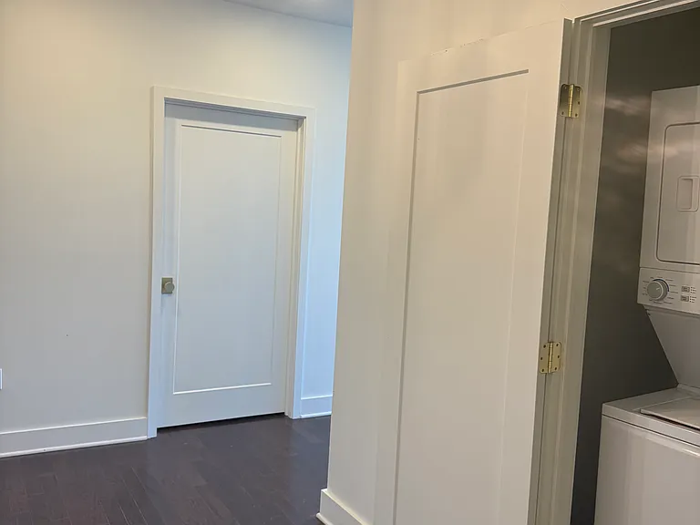 50 S Jefferson St #504 — Photo 10