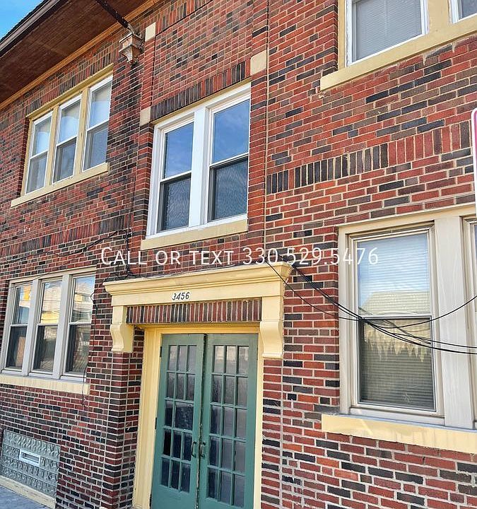 1st image of 3456 W 117th St Suite 3