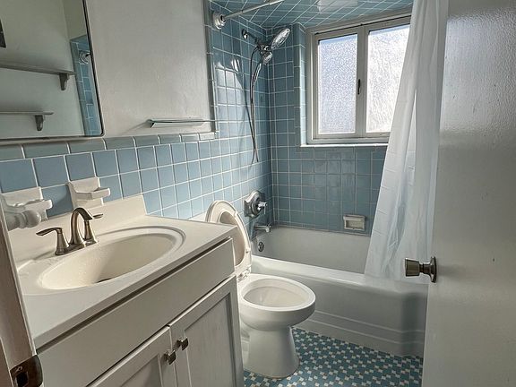 5th image of 5922-5924 Arendes Dr