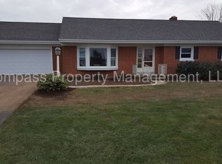 608 W Lincoln Ave, Lititz, PA 17543