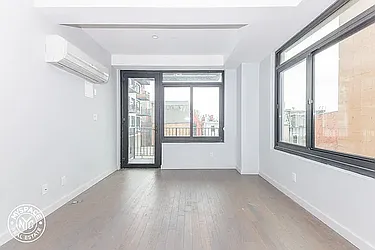 Rented by MySpaceNYC