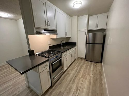 4th image of 2925 4th St #12