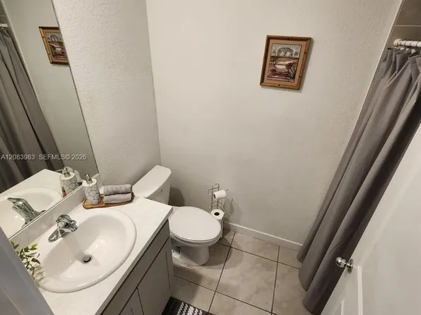 326 NE 1st Dr, Homestead, FL 33034