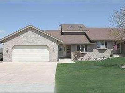 6322 Partridge Hill Dr, Racine, WI, 53406