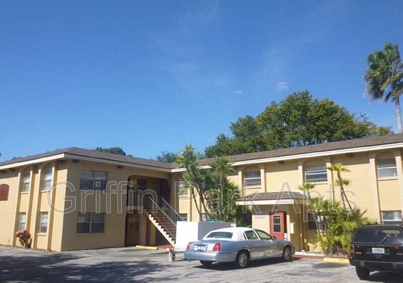 1st image of 1338 Pierce St APT 15