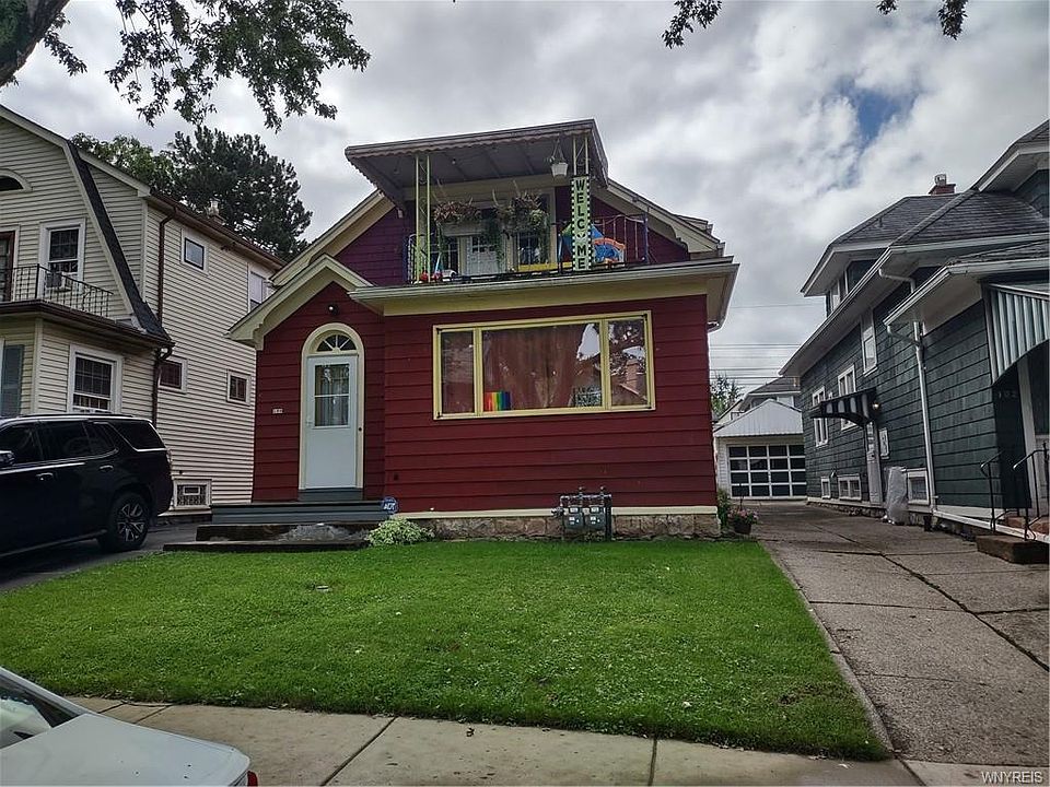 1st image of 100 W Winspear Ave