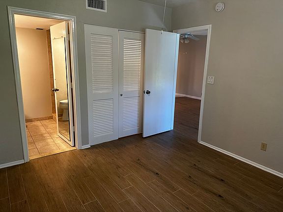 3rd image of 14 Manor Ter #9-106