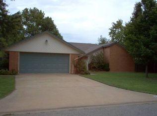 3010 NE Lancaster Ln, Lawton, OK 73507