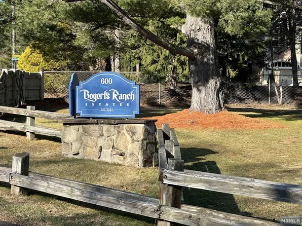 600-74 Pulis Ave, Mahwah, NJ 07430