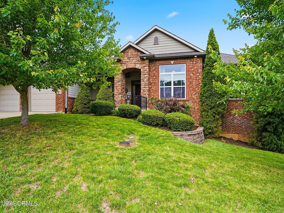 1st image of 2205 Oak Harbor Ct