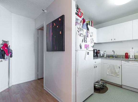 4th image of 3660 N Lake Shore Dr APT 3910