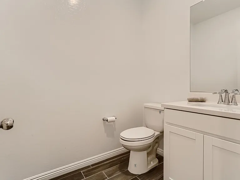 4208 Bayley Skye Ave — Photo 13
