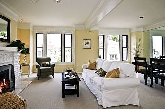 Living/dining room :: 1537 Shrader St.