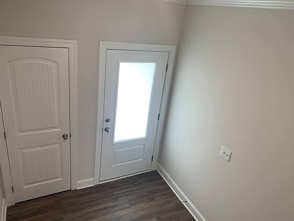2nd image of 6927 Eddy Point Ln #1