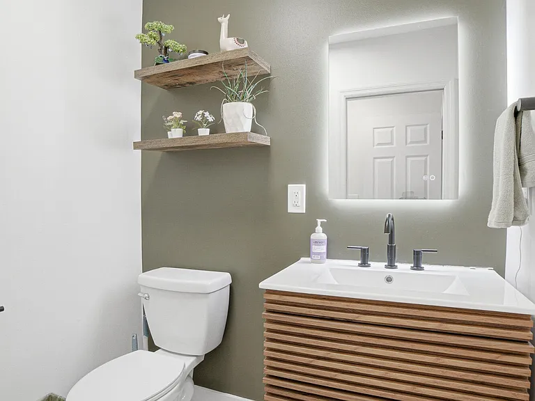 10027 NW 56th Ct — Photo 26