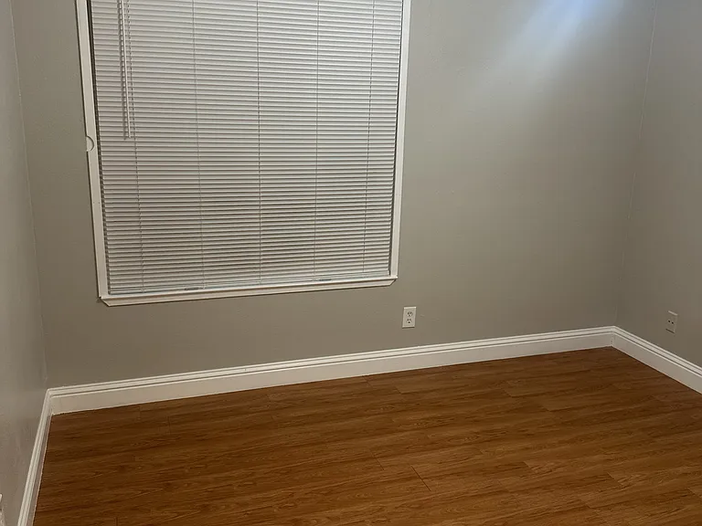 9340 Zambra Way — Photo 7