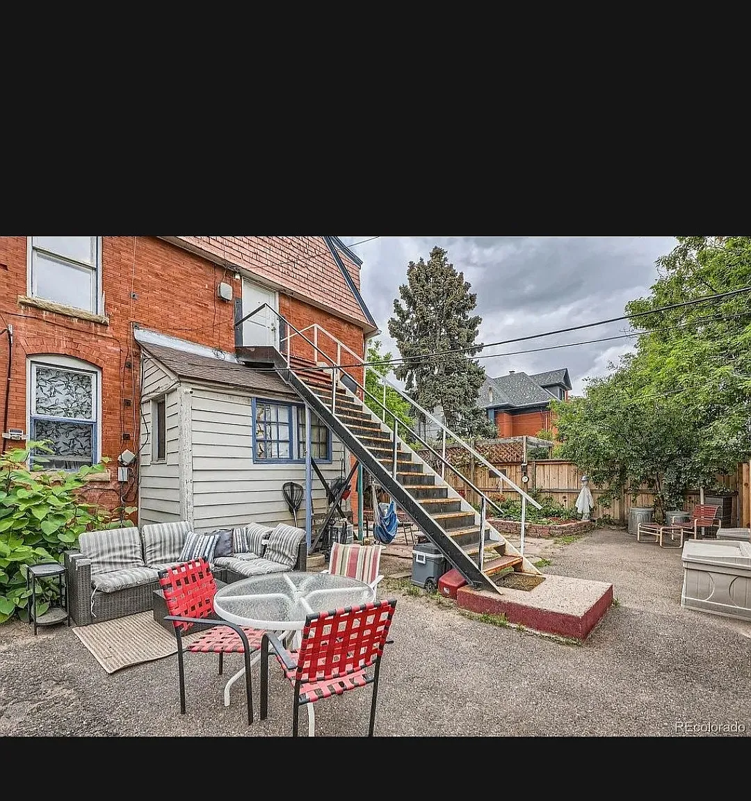 1343 Vine St — Photo 2