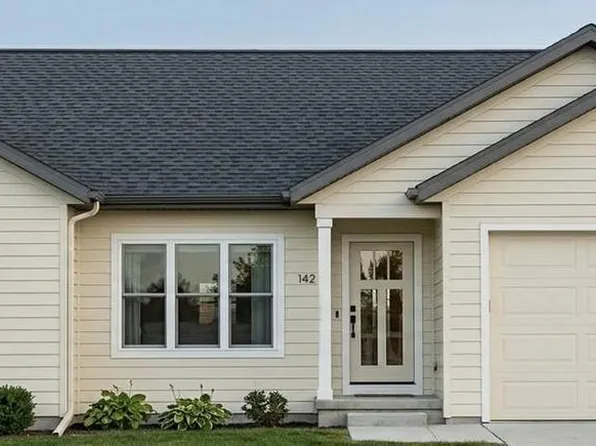 216 United Circle, Randolph, WI 53956