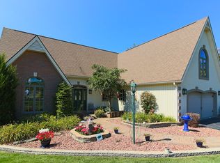 6973 Clematis Cir, La Fayette, NY 13084