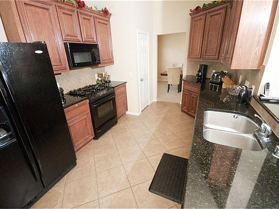 3rd image of 11003 Pierce Valley Dr