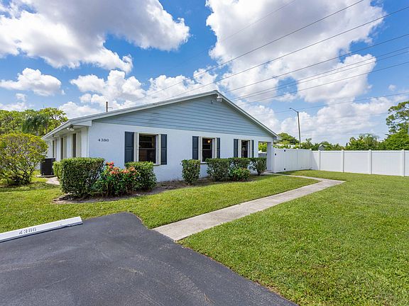 2nd image of 4386 Walden Cir