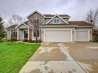 4230 Redtail Pass, Middleton, WI 53562