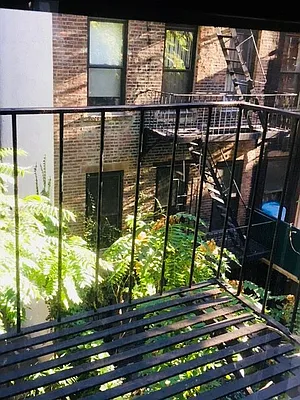 Rented by Warren T Real Estate Corp. | media 10