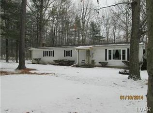 8623 Rextown Rd, Slatington, PA 18080