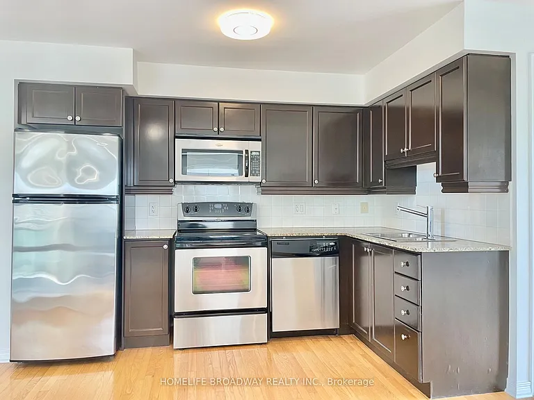 736 Spadina Ave #715 — Photo 3