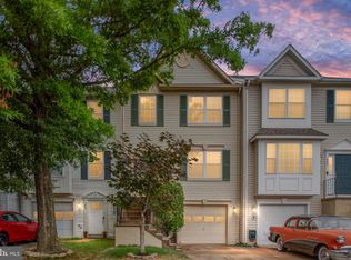 405 Barrows Ct, Fredericksburg, VA 22406