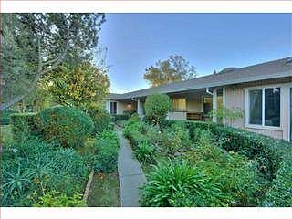 2nd image of 115 Madrone Ave