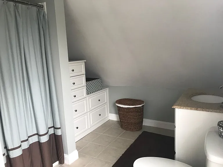 Closets by Design built-ins