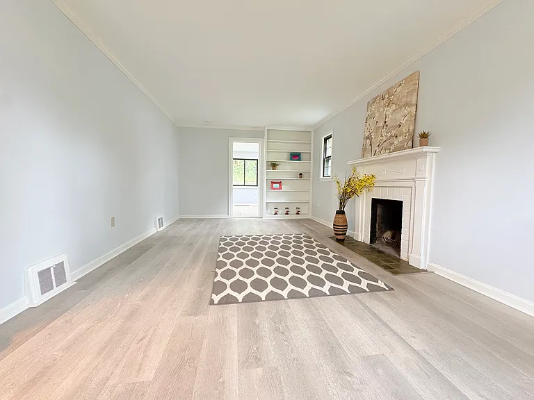 1139 Cedar Blvd — Photo 15