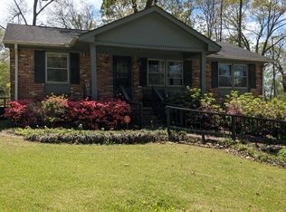 571 Village Ln, Jonesboro, GA 30236