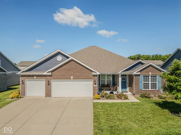 3254 S Ansley Dr, New Palestine, IN 46163