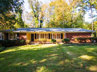 2862 Blackwood Rd, Decatur, GA 30033