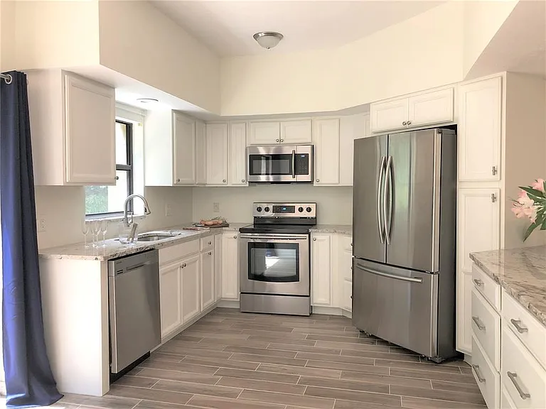 1664 Starling Dr #101 — Photo 9