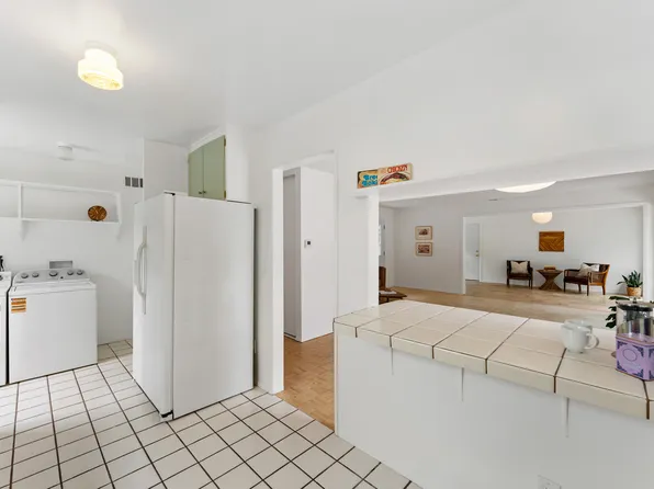 22736 Cantlay St, West Hills, CA 91307