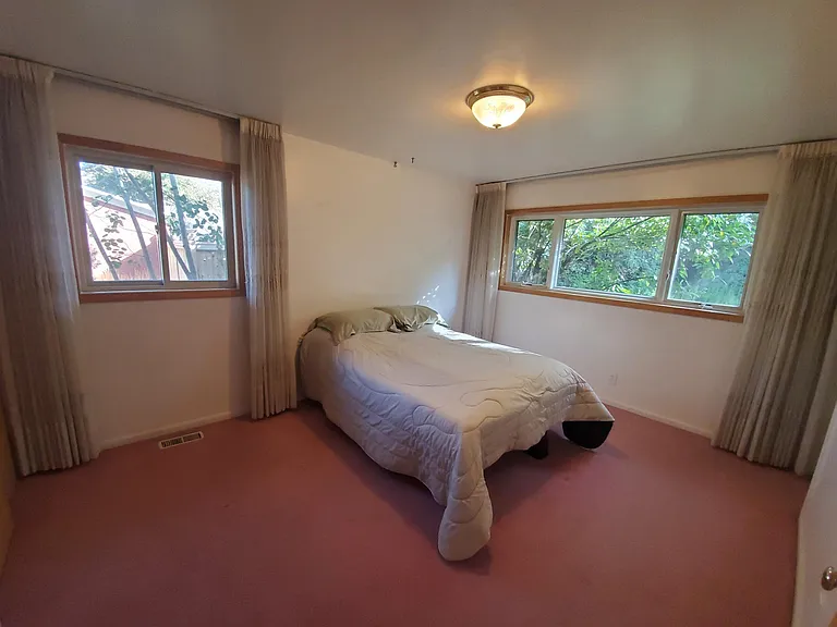 1137 S Mercedes Way — Photo 7