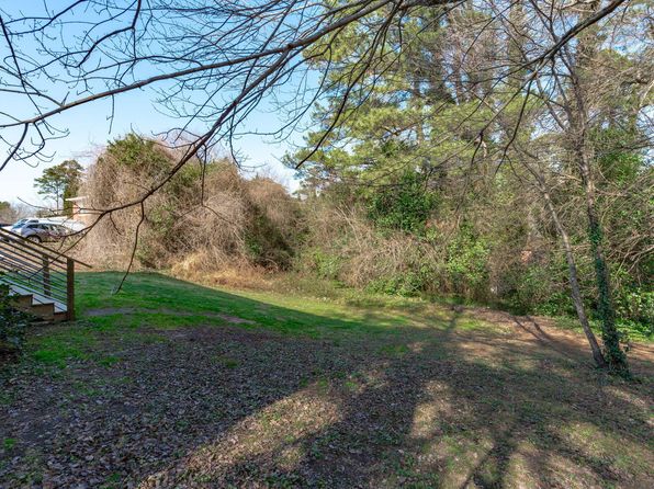 raleigh-north-carolina-447288531 picture