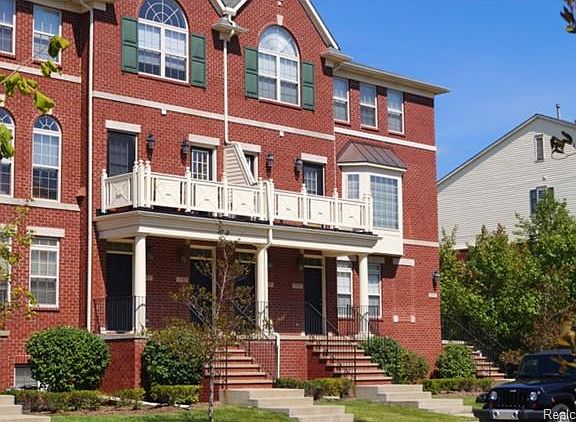 2nd image of 3171 Camden Dr #1