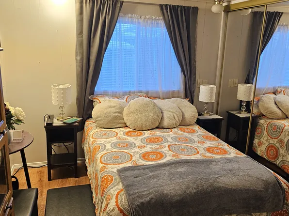 3408 Wyoming Dr #1/2, Anchorage, AK 99517