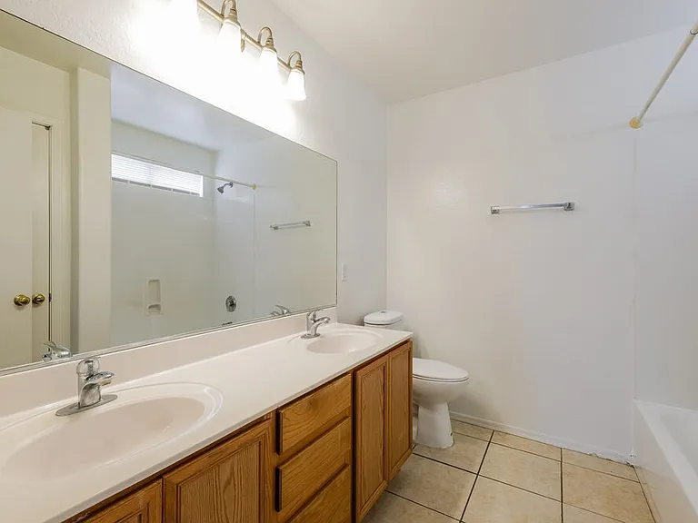 12901 N 127th Ln — Photo 11