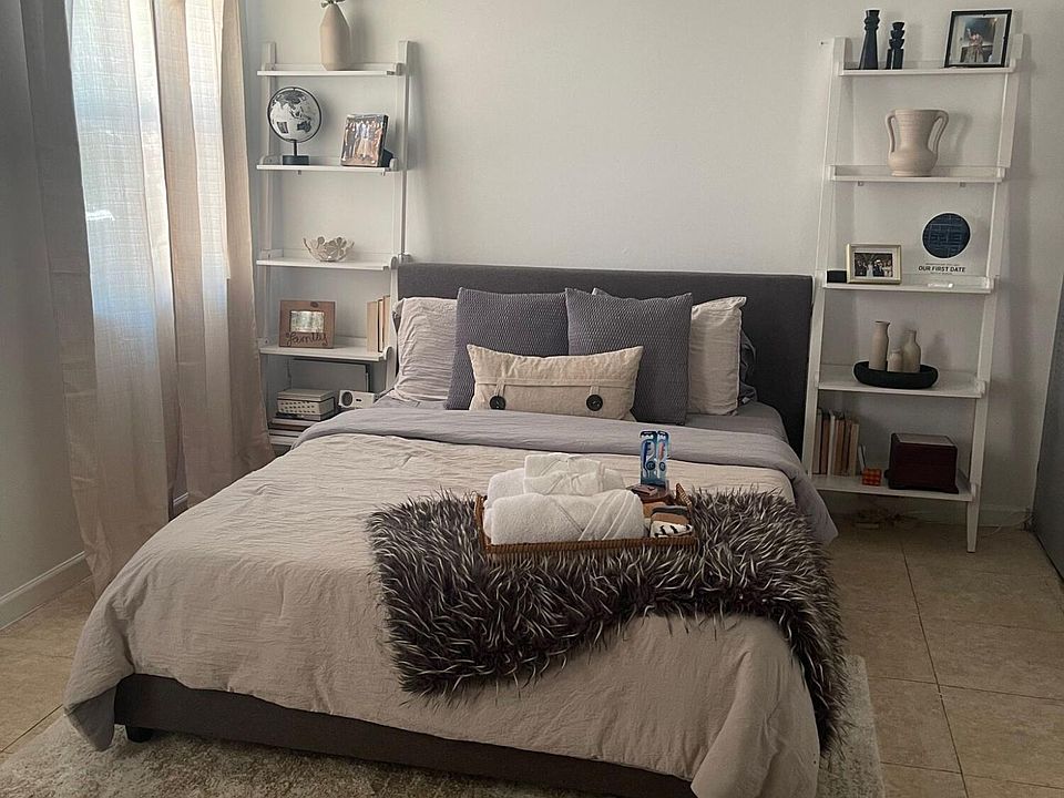 1st image of 9878 Nob Hill Court #9878