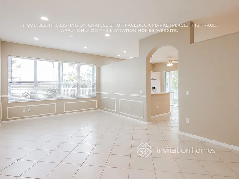 5213 SW 158th Ave — Photo 4