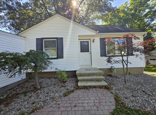 3673 Royalton Rd, North Royalton, OH 44133