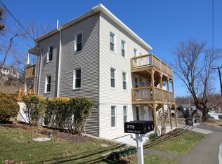 272 Valley Rd FLOOR 2, Cos Cob, CT 06807