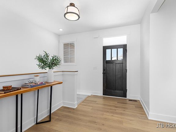 2nd image of 11386 Shoreline Dr #114